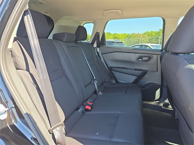 New 2026 Nissan Rogue S image 32