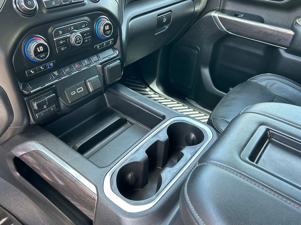 Used 2020 Chevrolet Silverado 3500 LTZ w/ LTZ Convenience Package image 30