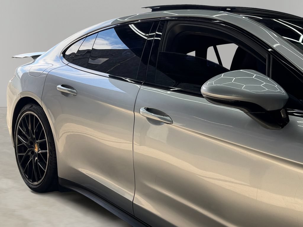 Used 2018 Porsche Panamera Turbo AWD/4WD image 30