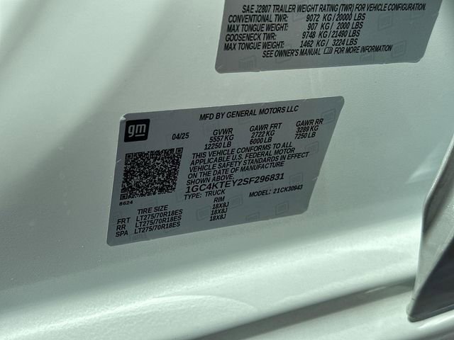 Used 2025 Chevrolet Silverado 3500 LT w/ Convenience Package image 34