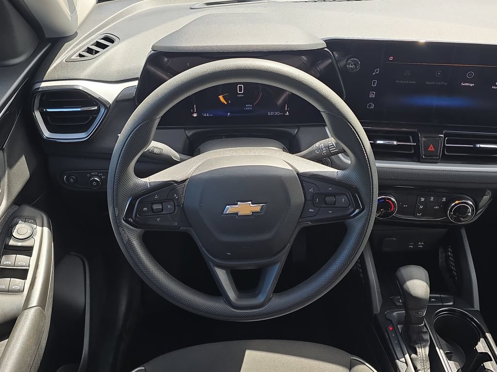 Used 2025 Chevrolet TrailBlazer LT FWD image 28