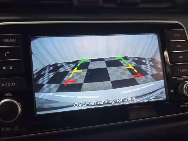 Used 2023 Nissan Versa S w/ Trunk Package image 27