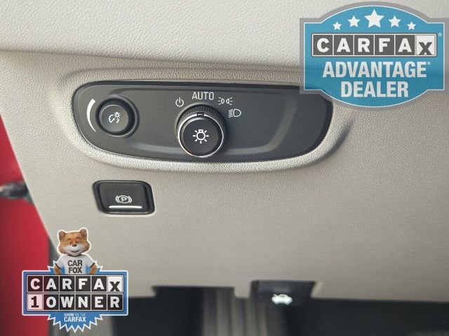 Used 2022 GMC Terrain SLE w/ Driver Convenience Package image 12