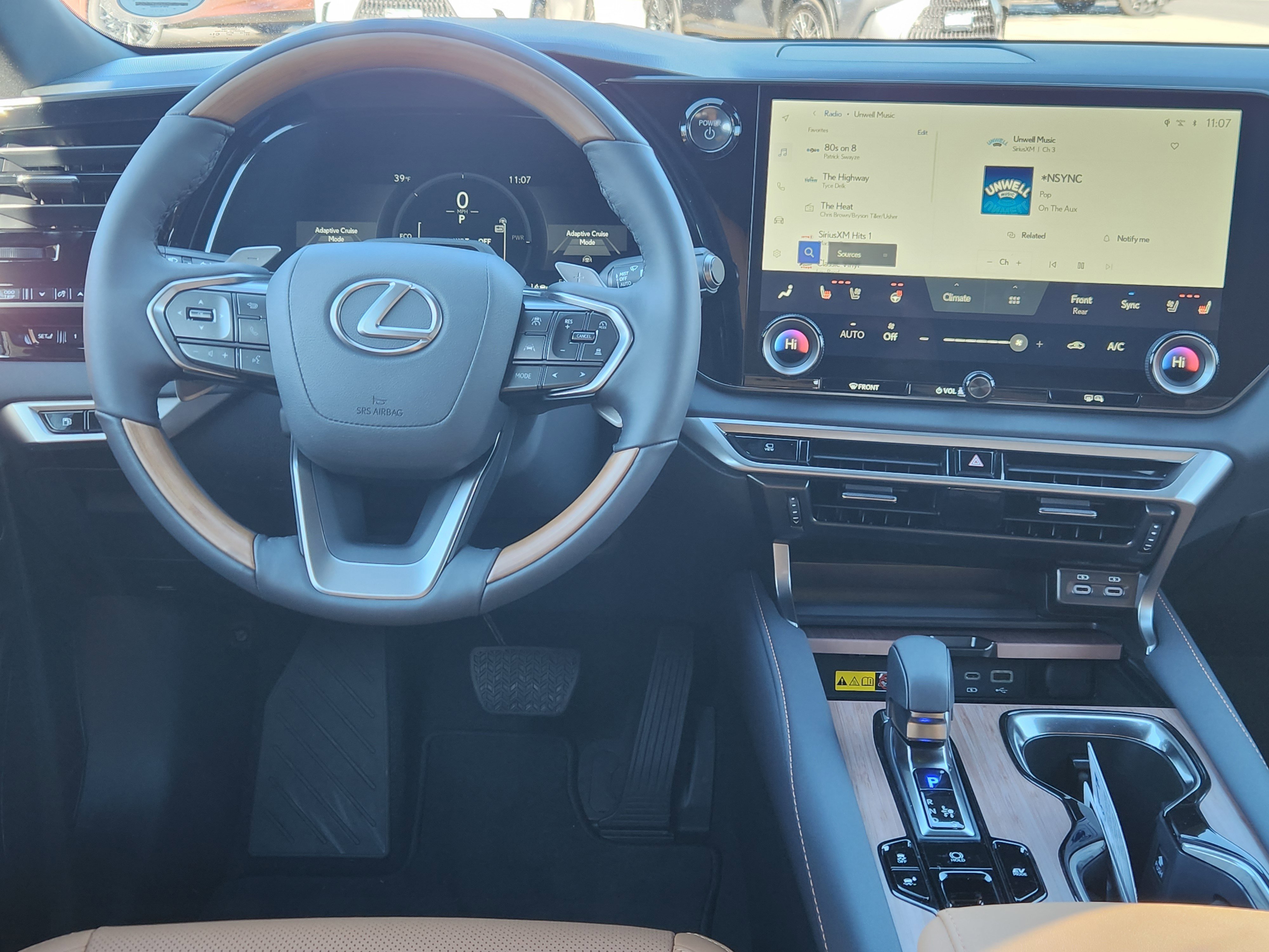 New 2026 Lexus RX 350h AWD/4WD image 19
