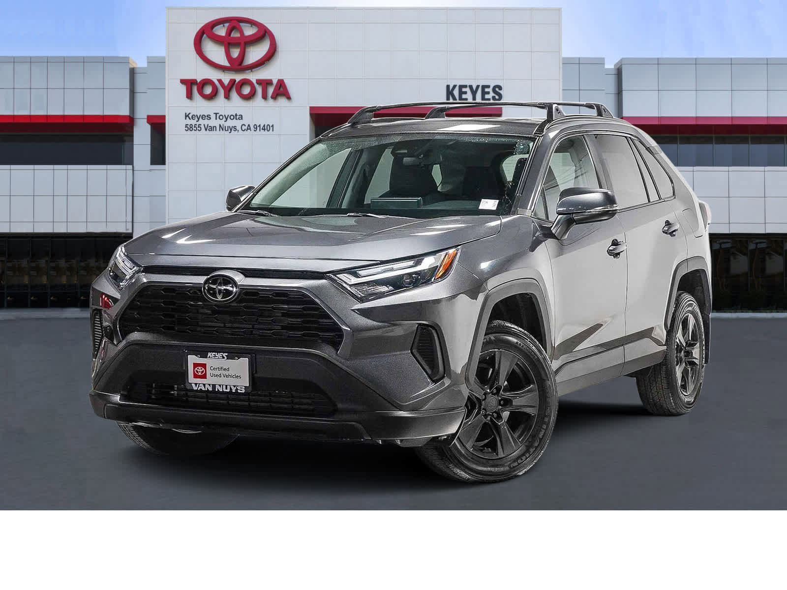 Certified 2025 Toyota RAV4 XLE FWD image 1