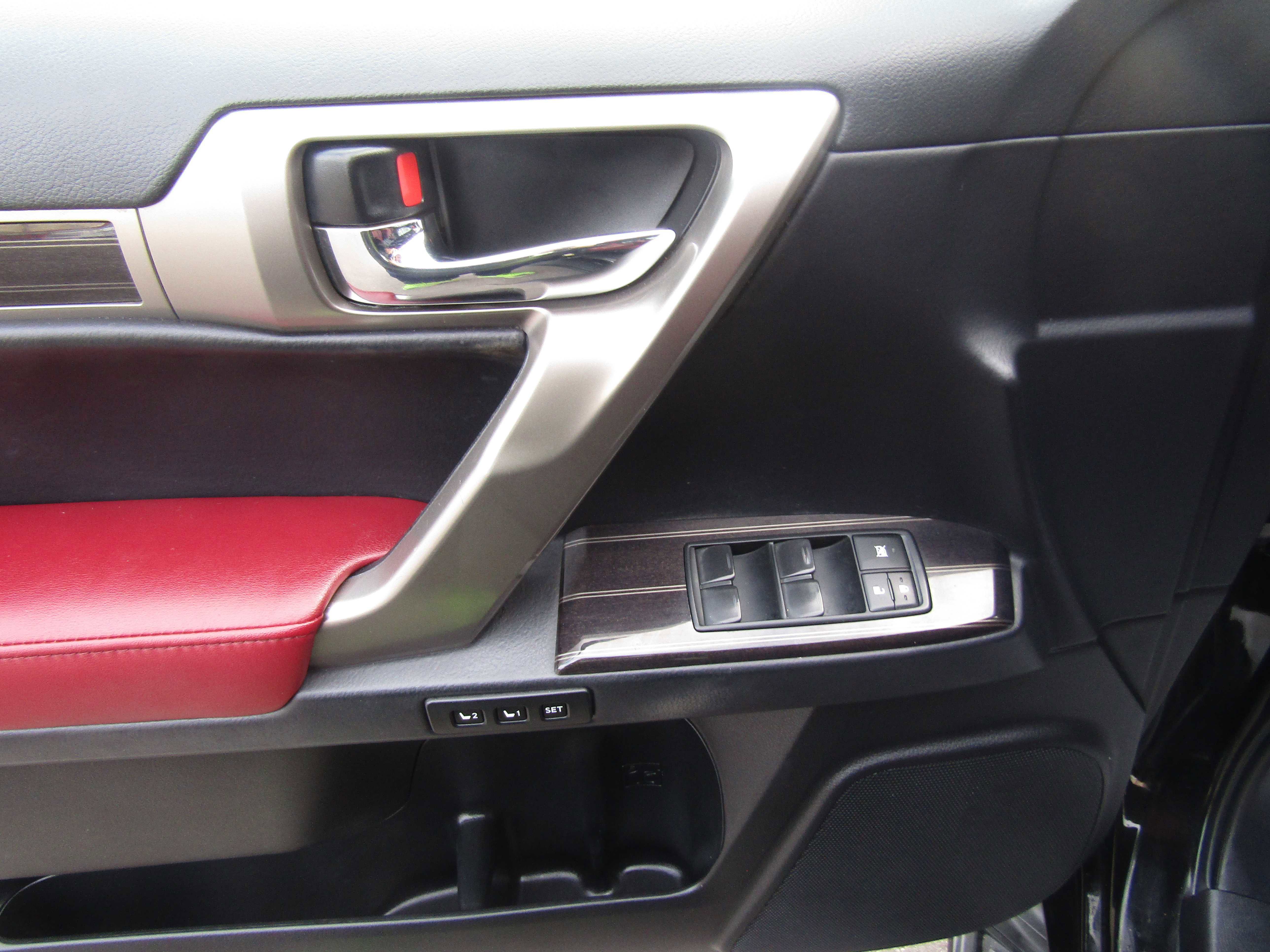 Used 2021 Lexus GX 460 Premium w/ Premium Package image 8