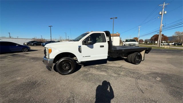 Used 2017 Ford F350 XL w/ Power Equipment Group image 4
