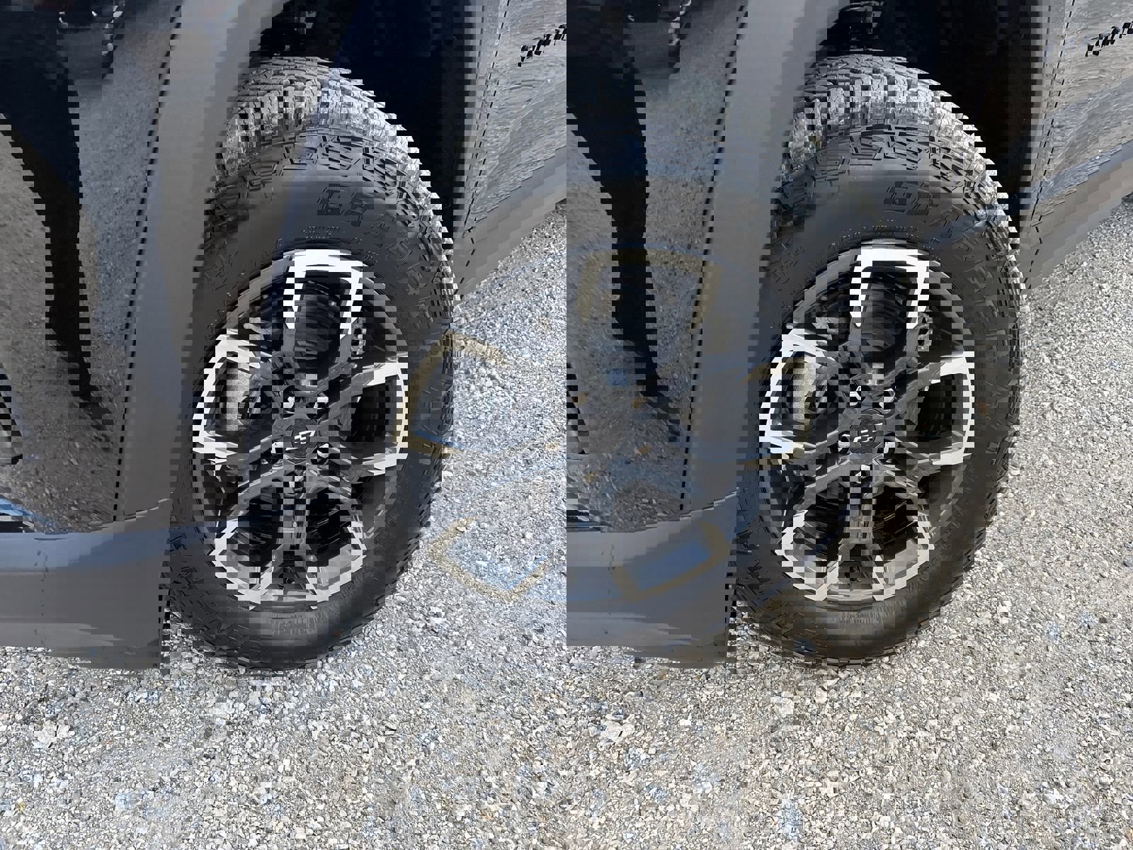 New 2026 Chevrolet Equinox ACTIV w/ Convenience Package III image 13