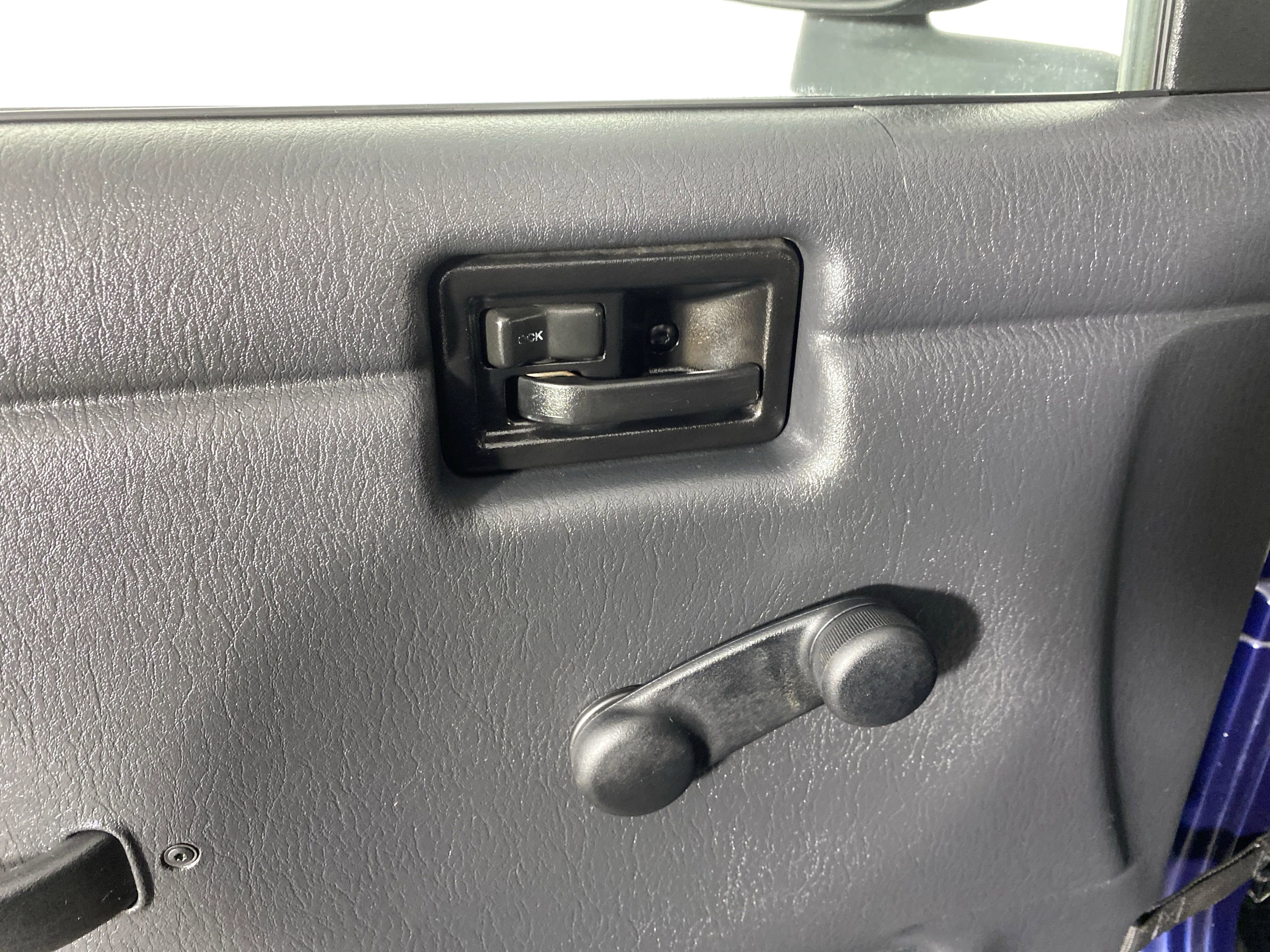 Used 2006 Jeep Wrangler X w/ Tire & Wheel Group (Ecco) image 11