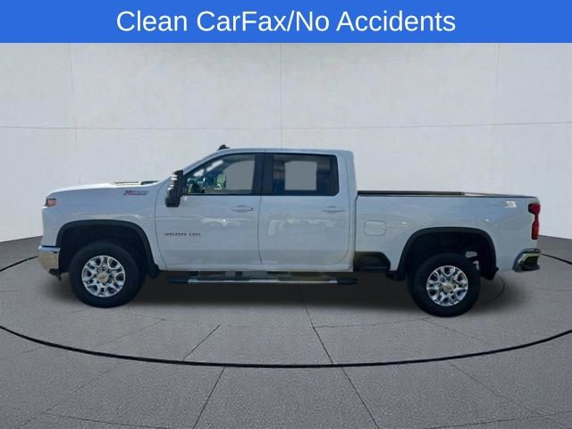 Used 2024 Chevrolet Silverado 2500 LT AWD/4WD image 2