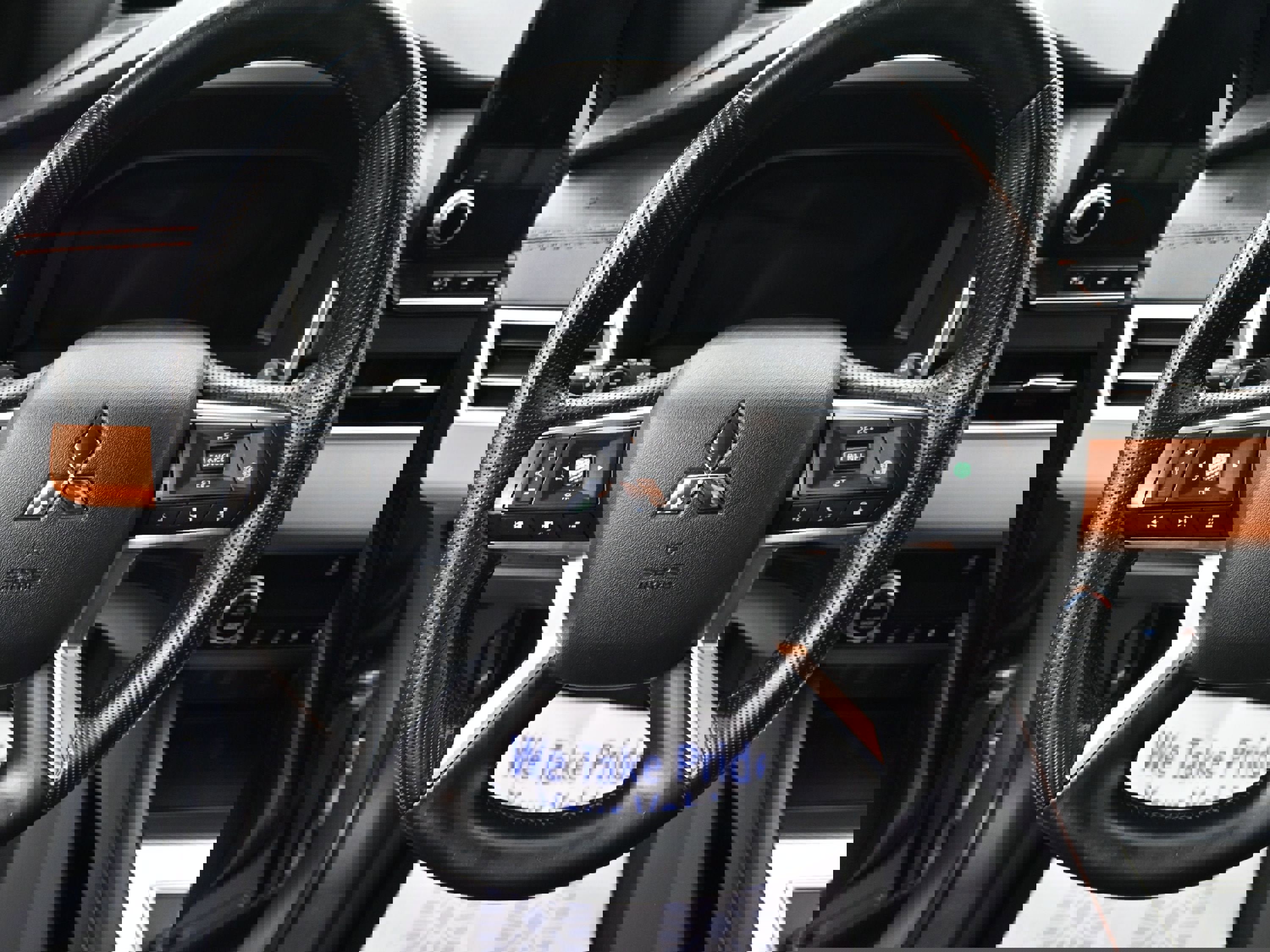 Used 2022 Mitsubishi Outlander SEL image 11