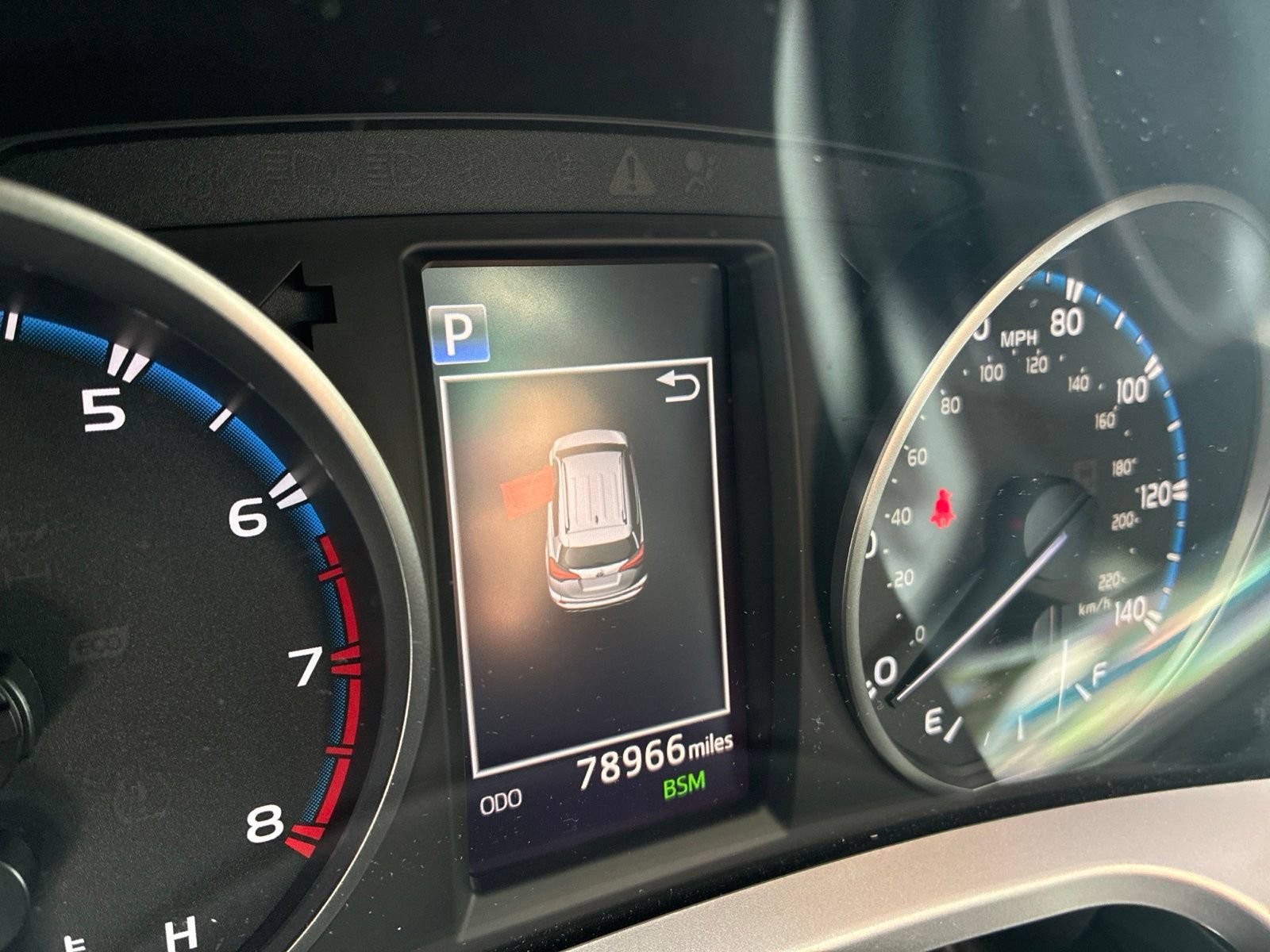 Used 2018 Toyota RAV4 XLE AWD/4WD image 23