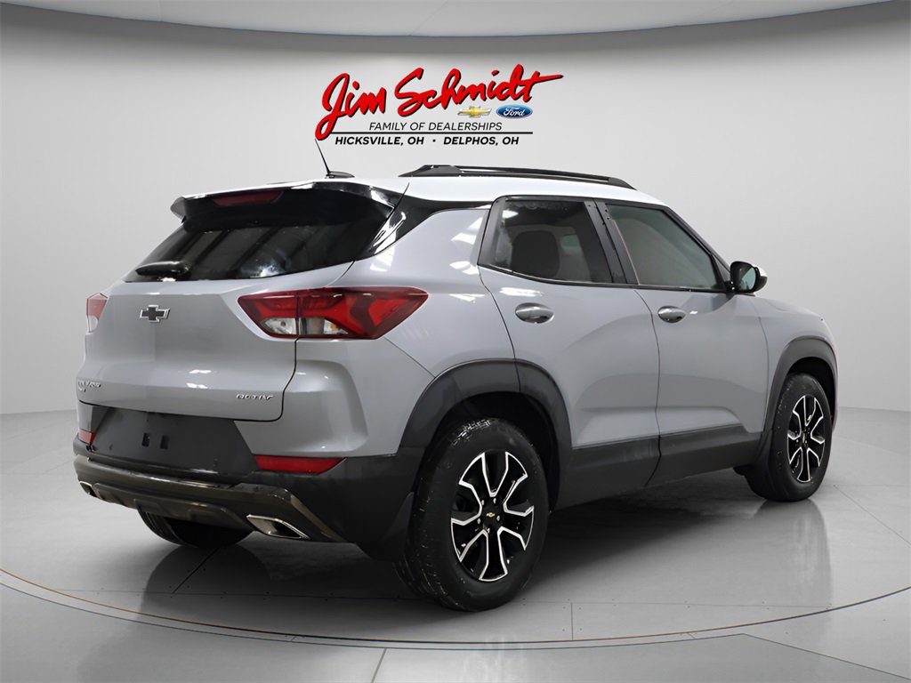 Used 2023 Chevrolet TrailBlazer ACTIV w/ Sun and Liftgate Package image 6