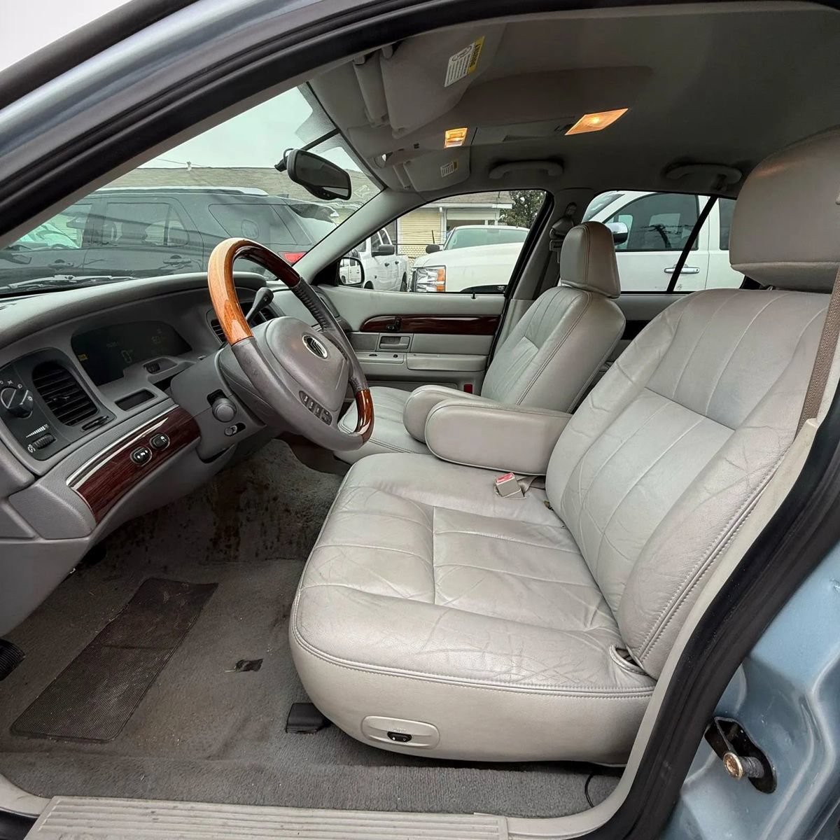 Used 2003 Mercury Grand Marquis LS RWD image 11