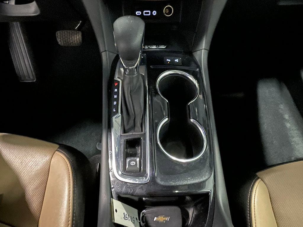 Used 2023 Chevrolet Equinox Premier AWD/4WD image 36