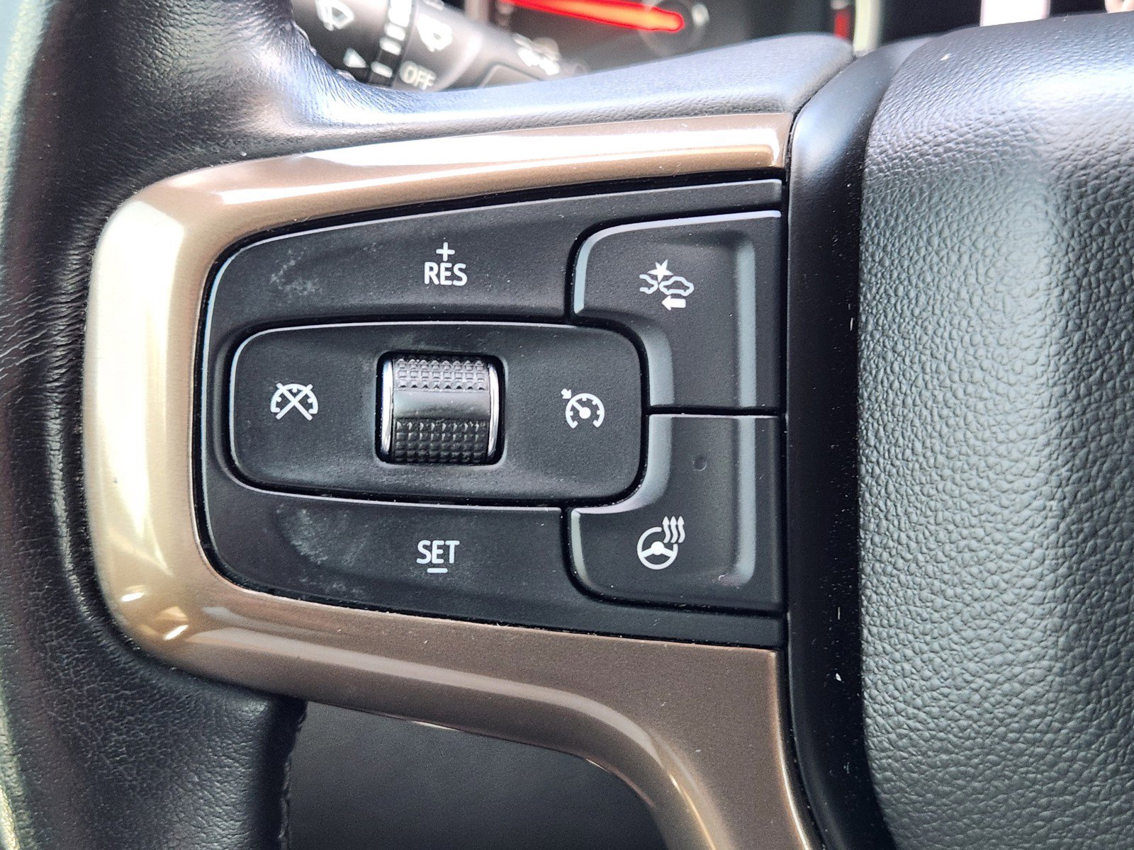 Used 2021 Chevrolet Silverado 3500 High Country AWD/4WD image 23