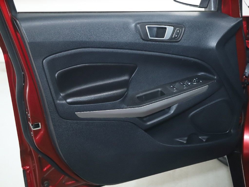 Used 2020 Ford EcoSport Titanium image 15