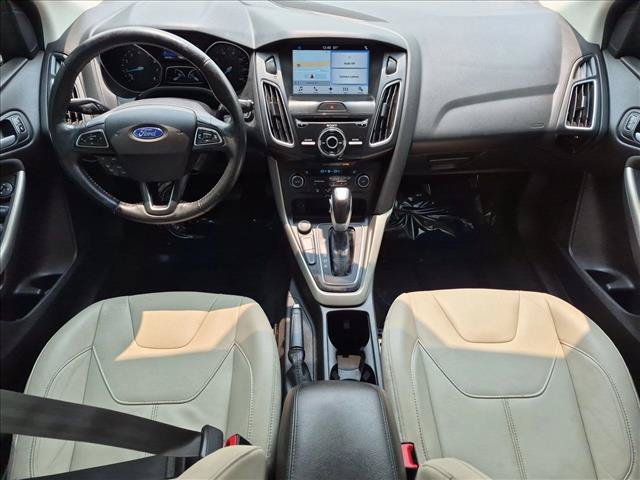 Used 2017 Ford Focus Titanium FWD image 18