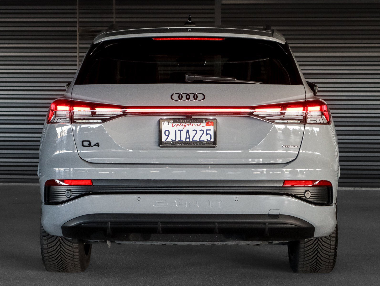 Used 2023 Audi Q4 e-tron Premium Plus AWD/4WD image 13