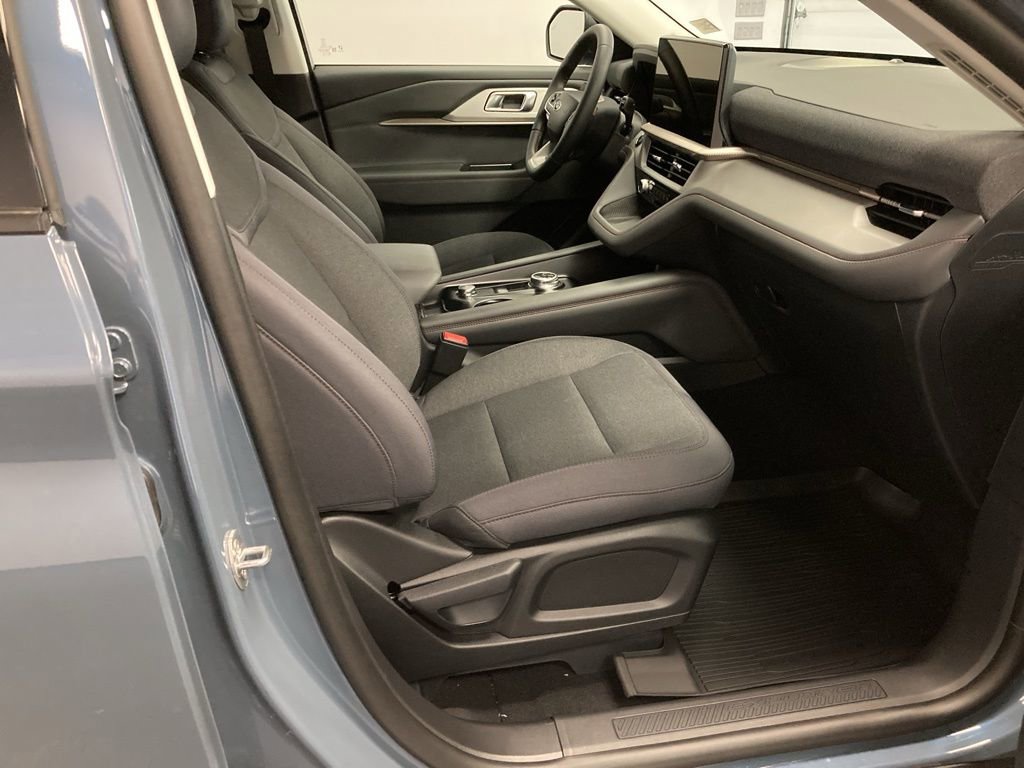 New 2026 Ford Explorer Active AWD/4WD image 39
