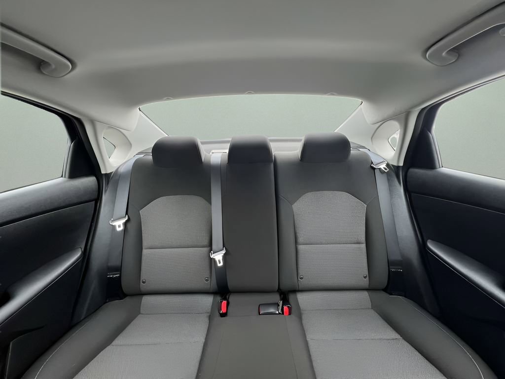 Used 2023 Kia Forte LXS FWD image 9