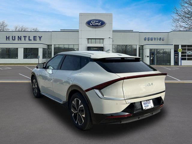 Used 2024 Kia EV6 Wind w/ Wind Technology Package AWD/4WD image 6