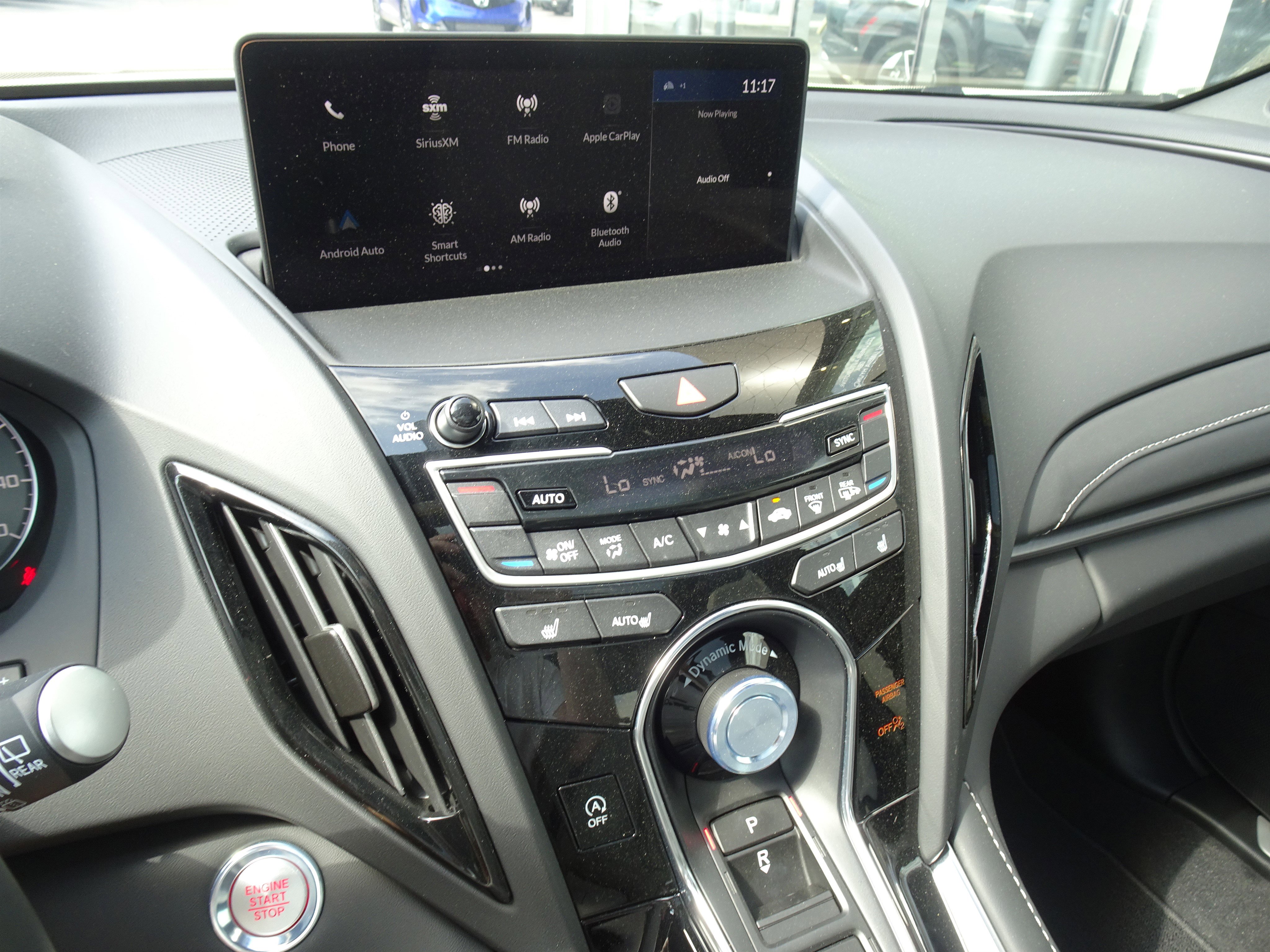 Used 2025 Acura RDX SH-AWD image 18