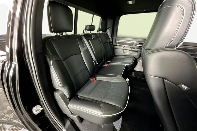 New 2026 RAM 3500 Laramie AWD/4WD image 10