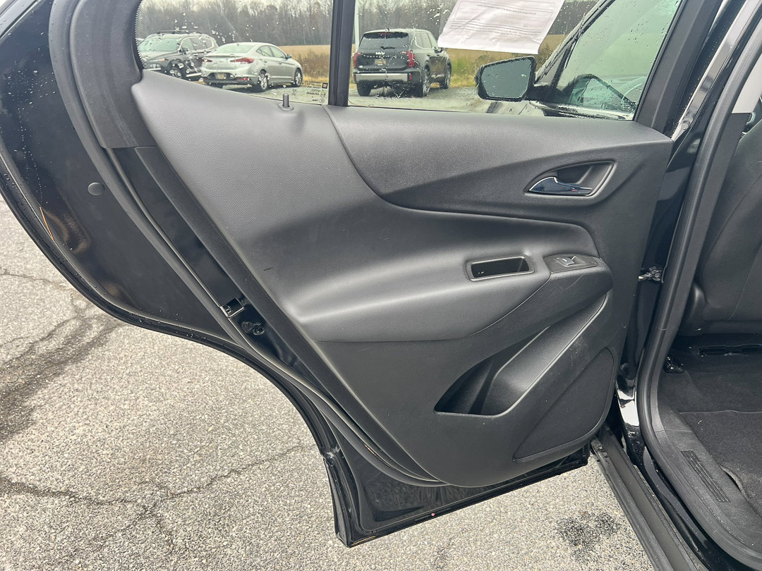 Used 2022 Chevrolet Equinox LT image 22