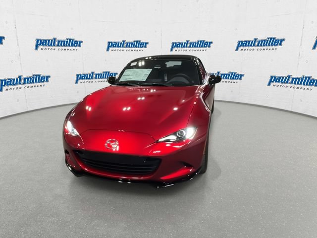 New 2026 MAZDA MX-5 Miata Club w/ Weather Package RWD image 3