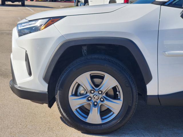Used 2024 Toyota RAV4 LE image 8