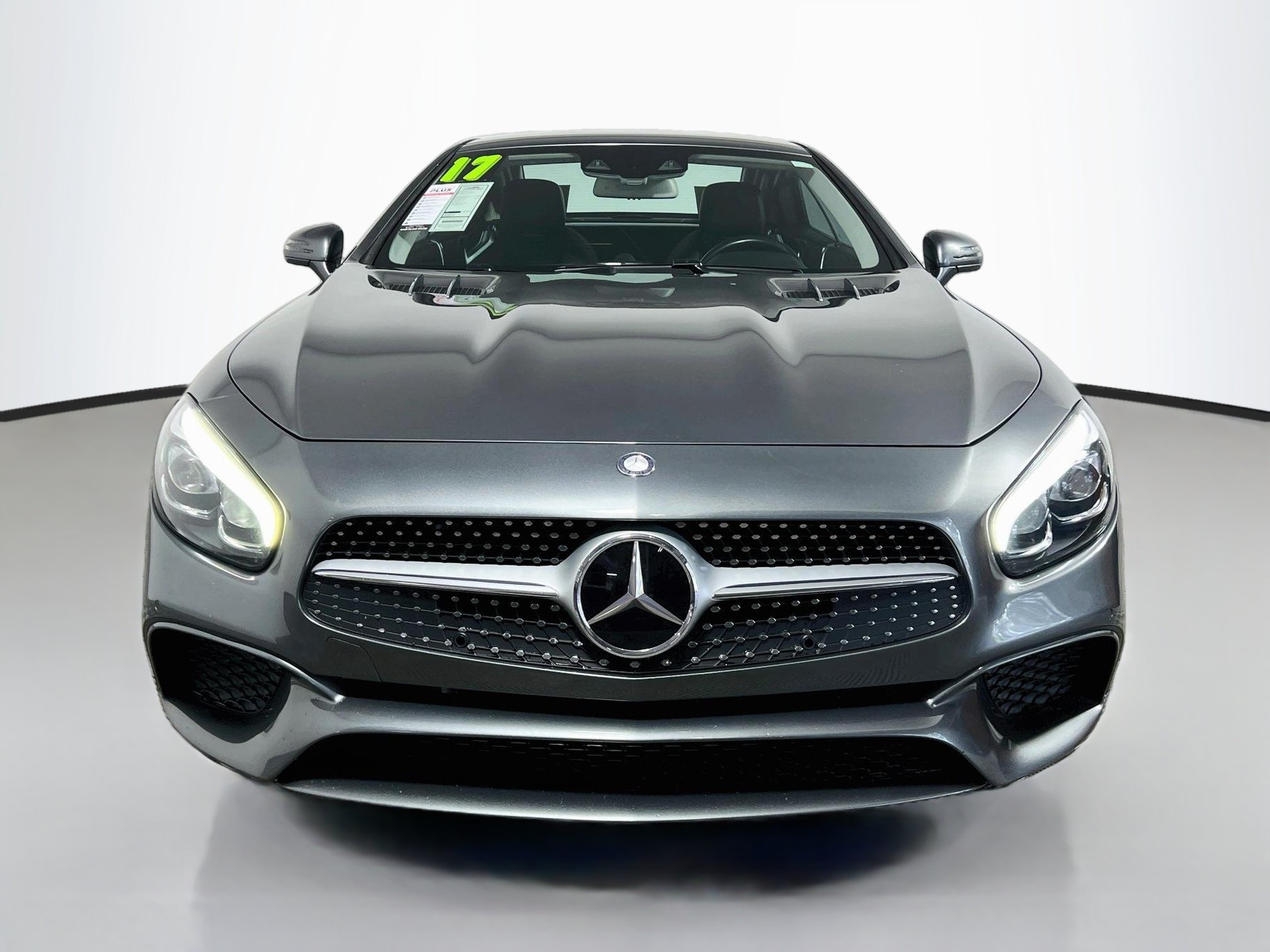 Used 2017 Mercedes-Benz SL 450 image 11