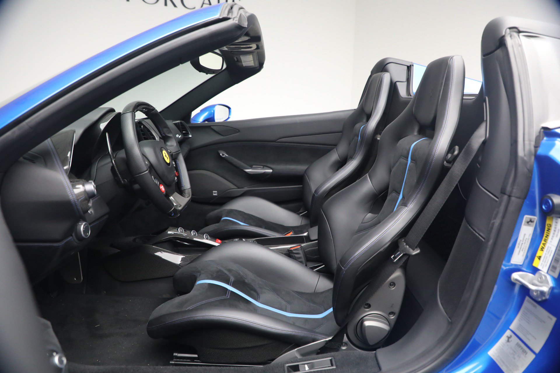 Used 2017 Ferrari 488 Spider RWD image 13