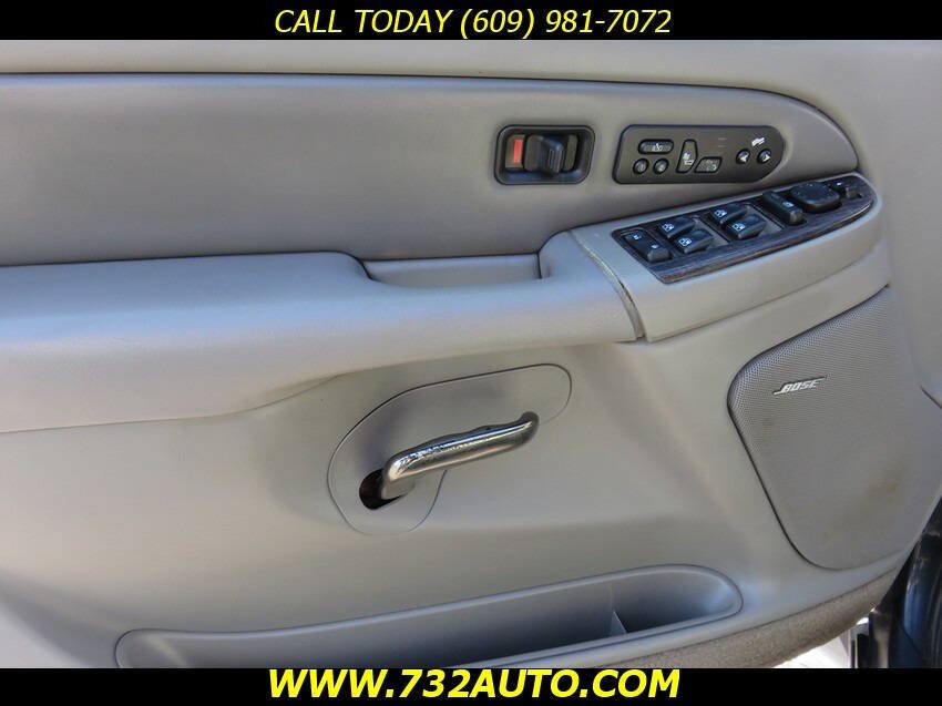 Used 2003 GMC Yukon XL Denali AWD/4WD image 33