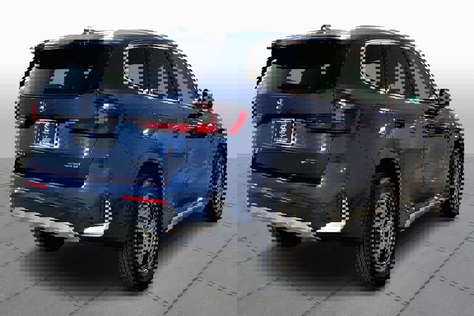 Used 2025 BMW X1 xDrive28i image 13