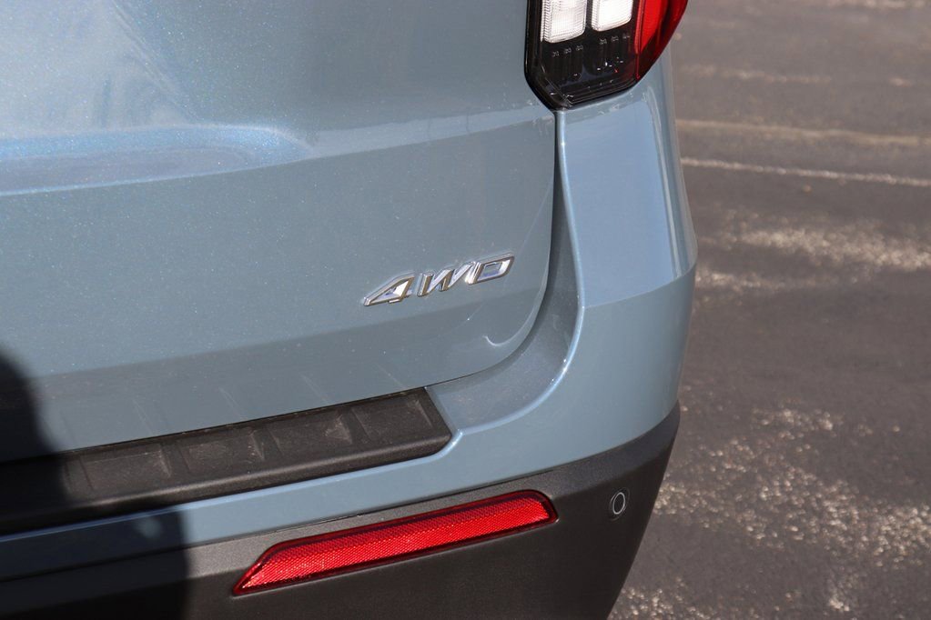 New 2026 Ford Explorer Active w/ Active Comfort Package image 10