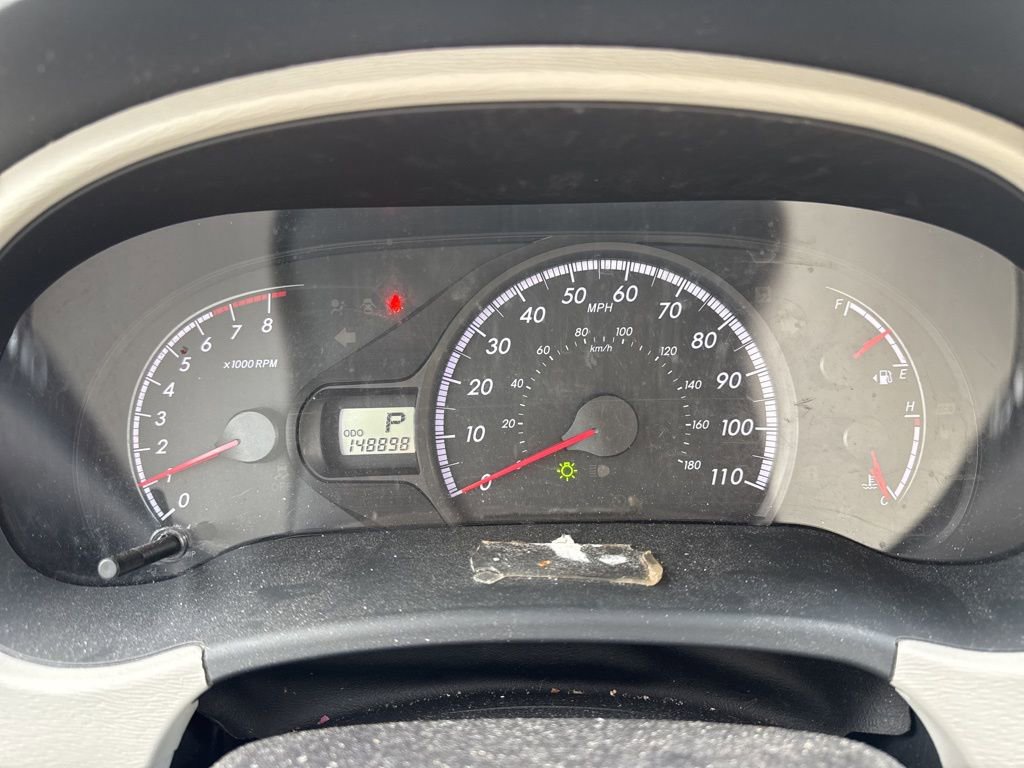 Used 2014 Toyota Sienna LE image 3