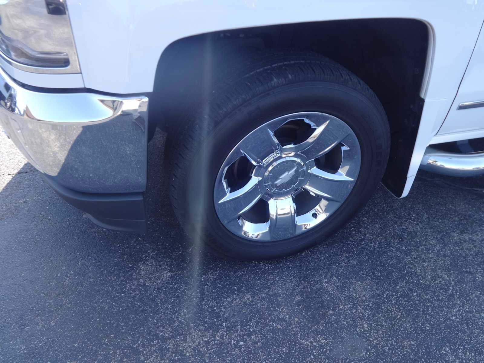 Used 2018 Chevrolet Silverado 1500 LTZ w/ Sport Package image 4