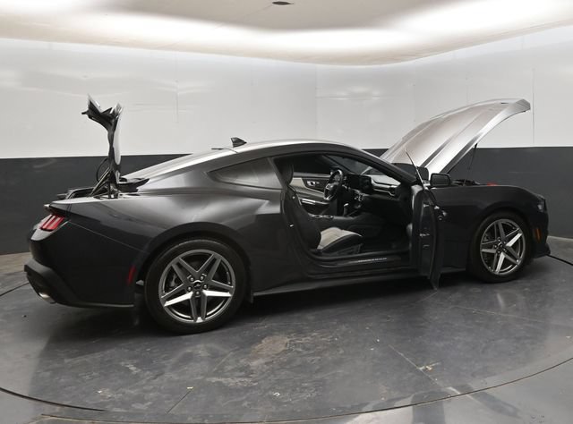 Used 2024 Ford Mustang Premium RWD image 28