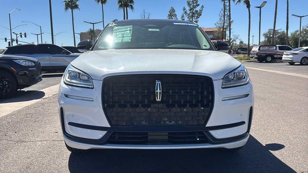 New 2025 Lincoln Corsair Grand Touring w/ Equipment Group 301A AWD/4WD image 3
