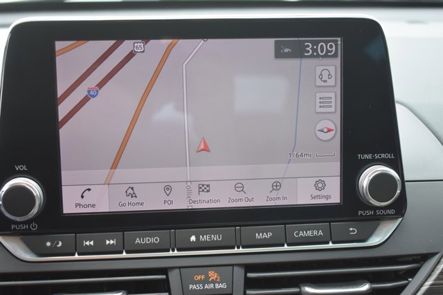 Used 2020 Nissan Altima 2.5 Platinum FWD image 27