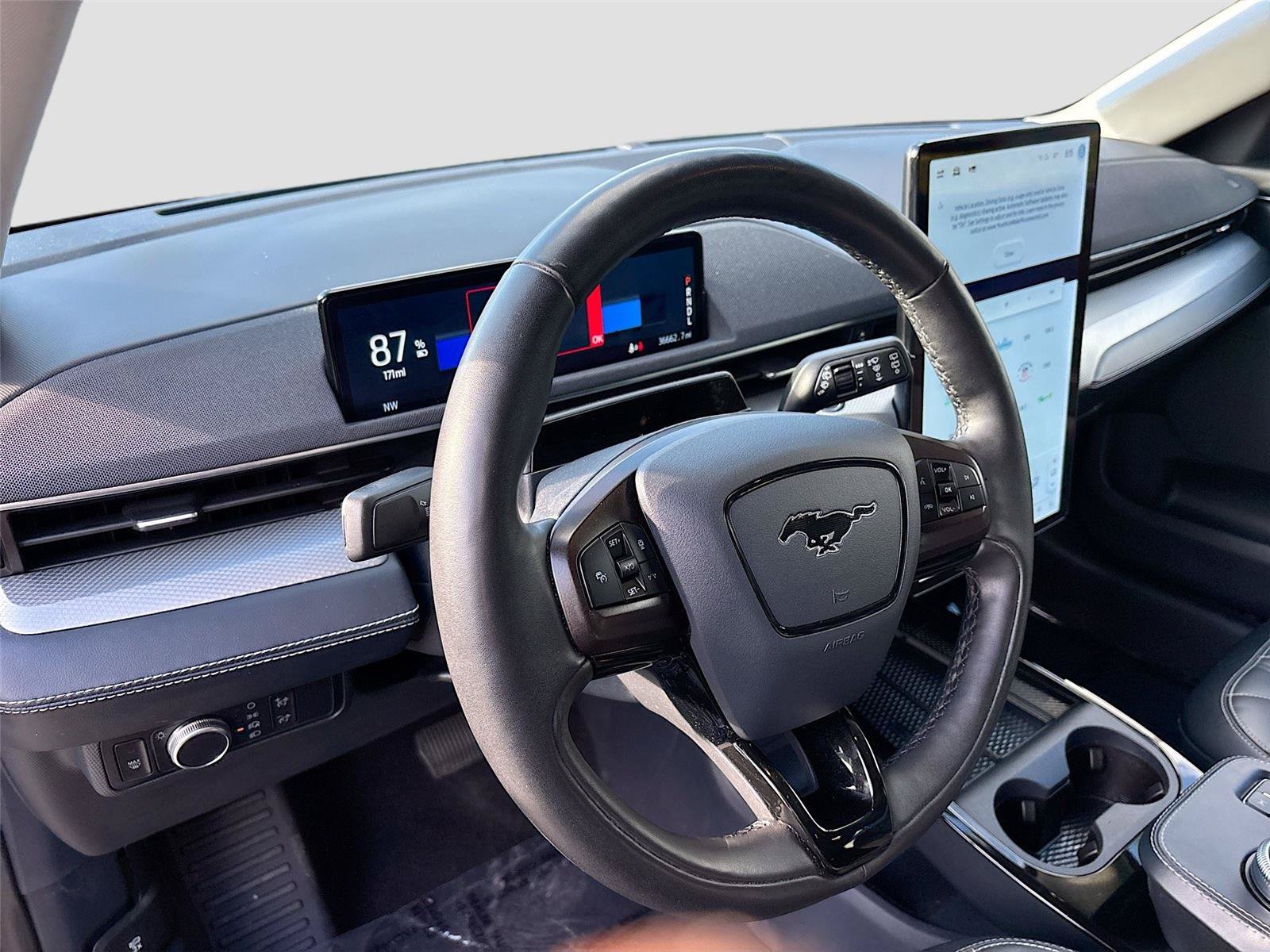 Used 2021 Ford Mustang Mach-E Select w/ Comfort/Technology Package AWD/4WD image 9