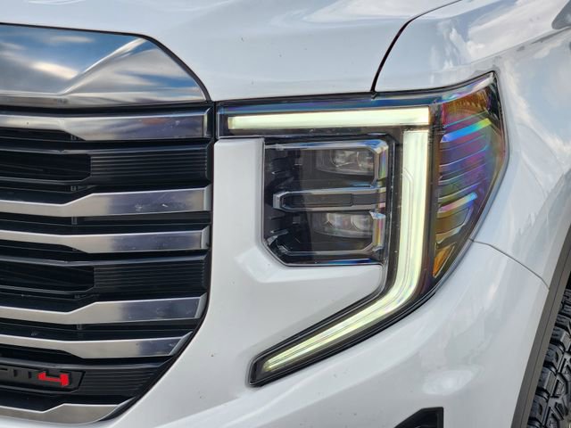 Used 2024 GMC Sierra 1500 AT4 w/ AT4 Preferred Package image 8