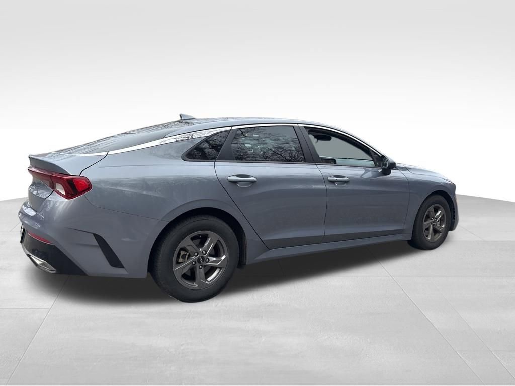 Used 2023 Kia K5 LXS image 12