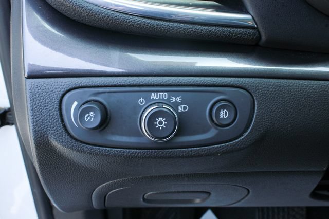 Used 2019 Buick Encore Sport Touring w/ Safety Package FWD image 15