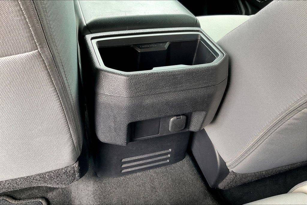 Used 2025 Toyota Tacoma SR5 RWD image 29