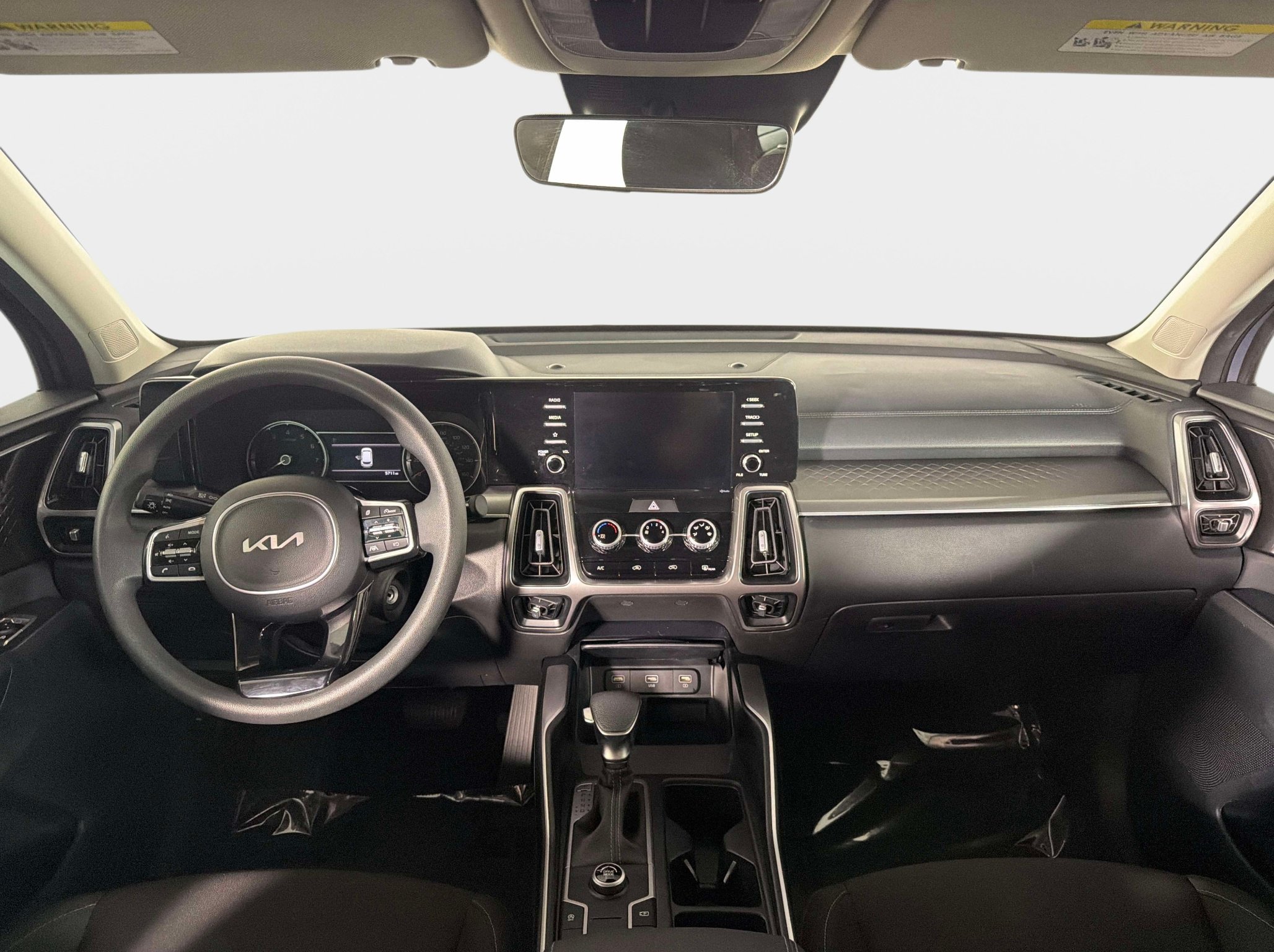 Used 2023 Kia Sorento LX FWD image 33