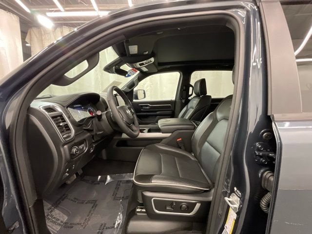Used 2026 RAM 1500 Laramie AWD/4WD image 10