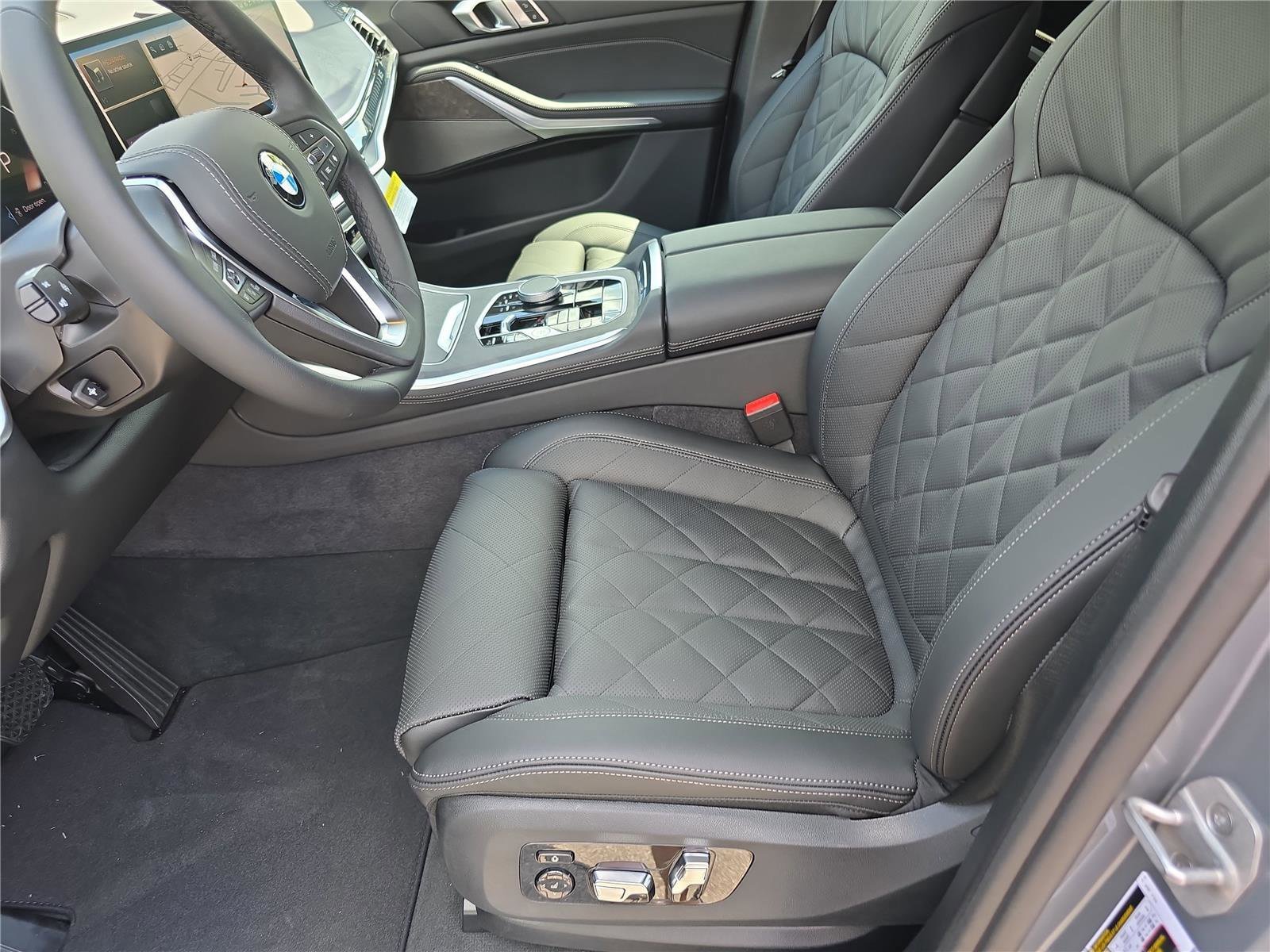 Used 2026 BMW X5 xDrive40i w/ Premium Package AWD/4WD image 23