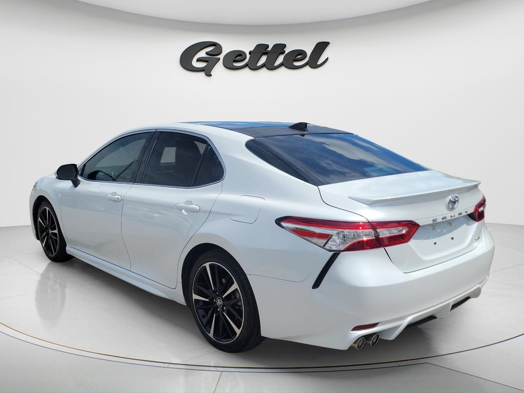 Used 2020 Toyota Camry XSE FWD image 7
